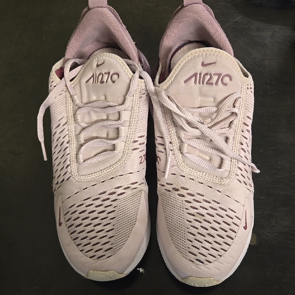 Nike Air 270